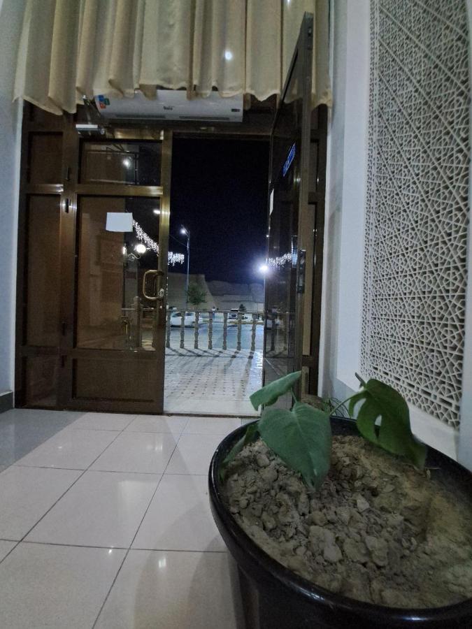 KARAVAN Hotel Buchara Buitenkant foto
