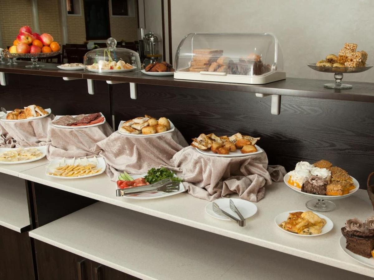 KARAVAN Hotel Buchara Buitenkant foto